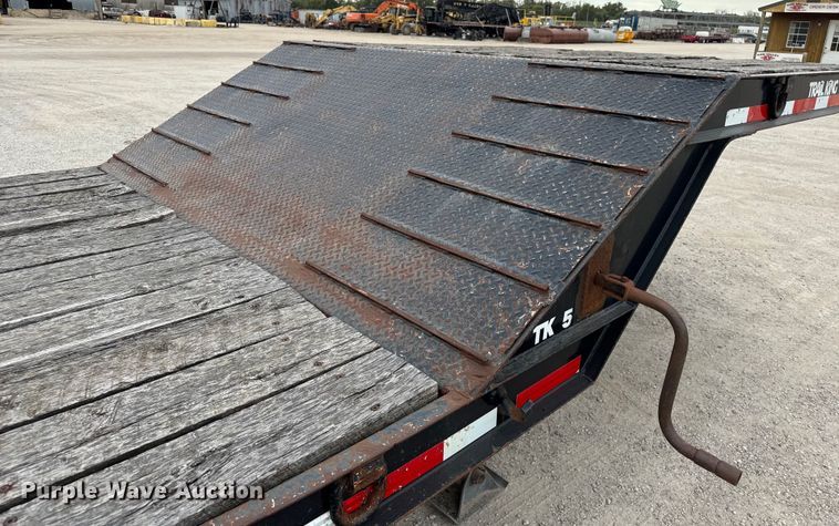 image for item DU3536 2009 Trail King TK50-432 equipment trailer