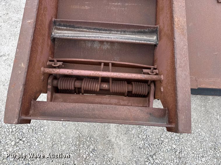 image for item DU3536 2009 Trail King TK50-432 equipment trailer