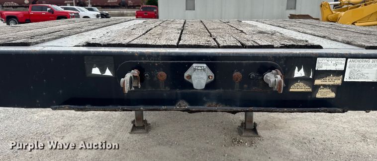 image for item DU3536 2009 Trail King TK50-432 equipment trailer