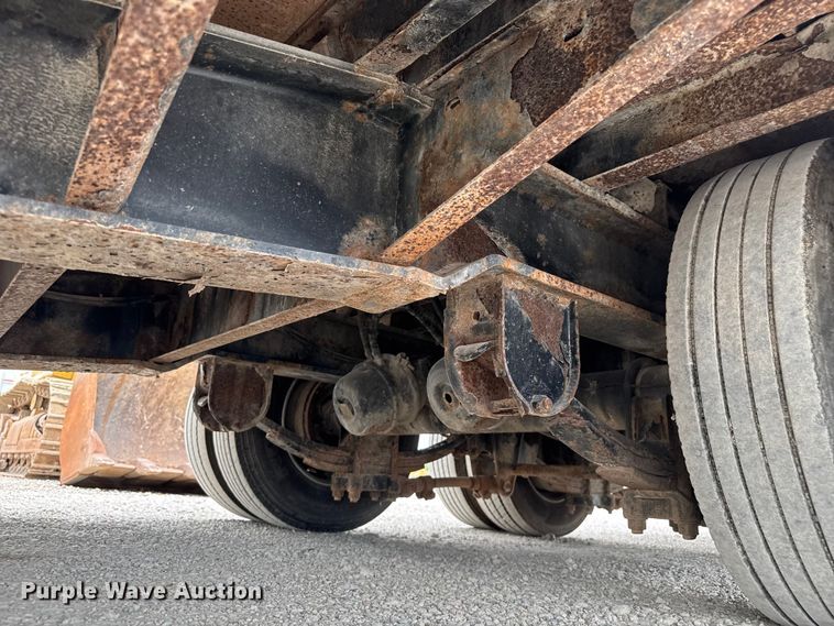 image for item DU3536 2009 Trail King TK50-432 equipment trailer