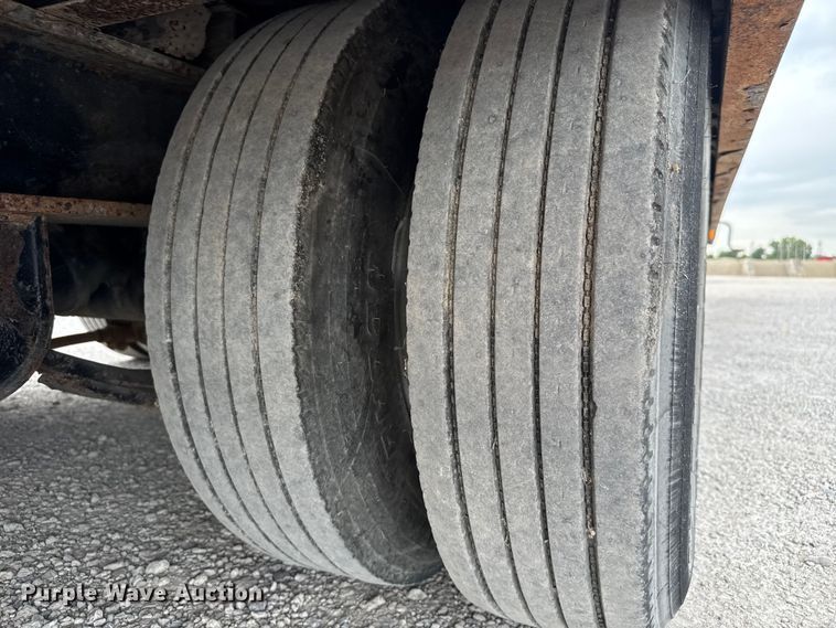 image for item DU3536 2009 Trail King TK50-432 equipment trailer