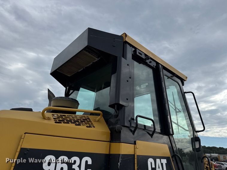 image for item DU3537 2005 Caterpillar 963C track loader