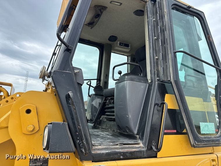 image for item DU3537 2005 Caterpillar 963C track loader