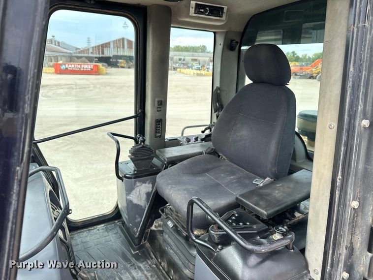 image for item DU3537 2005 Caterpillar 963C track loader