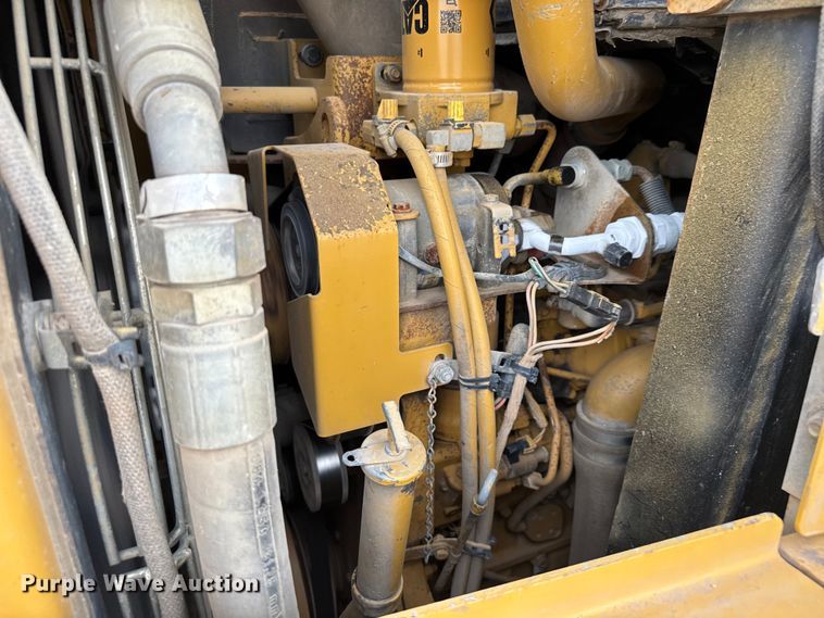 image for item DU3537 2005 Caterpillar 963C track loader