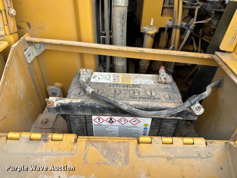 image for item DU3537 2005 Caterpillar 963C track loader