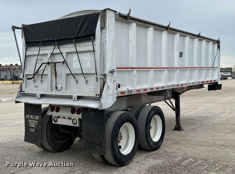 image for item DU3538 1998 East end dump trailer
