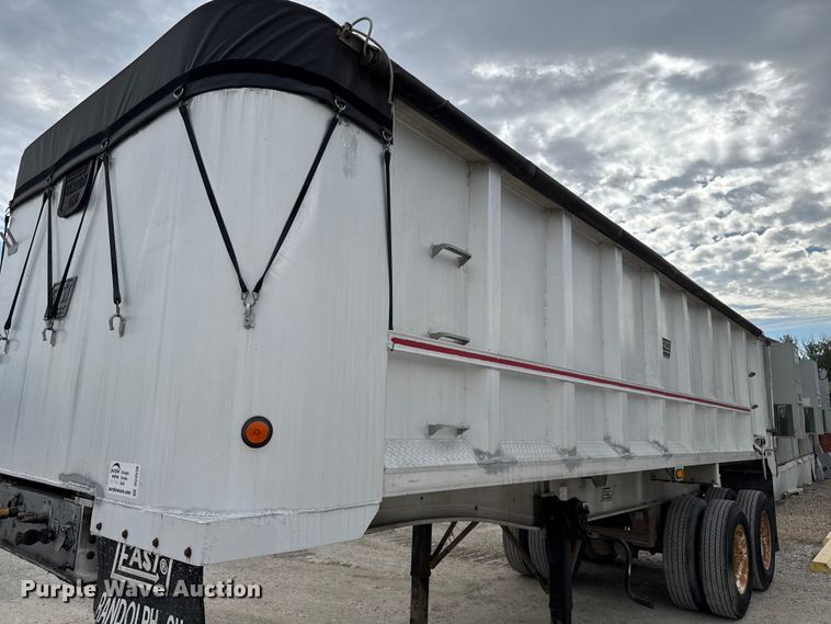 image for item DU3538 1998 East end dump trailer
