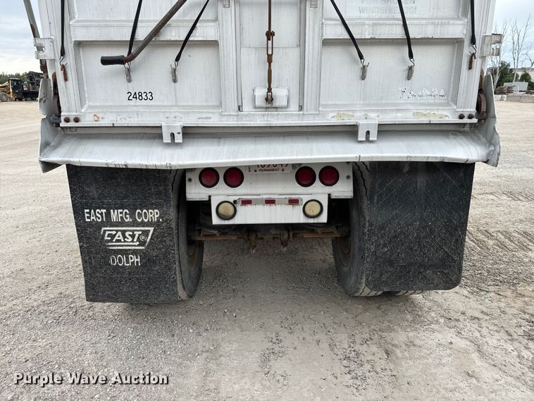 image for item DU3538 1998 East end dump trailer