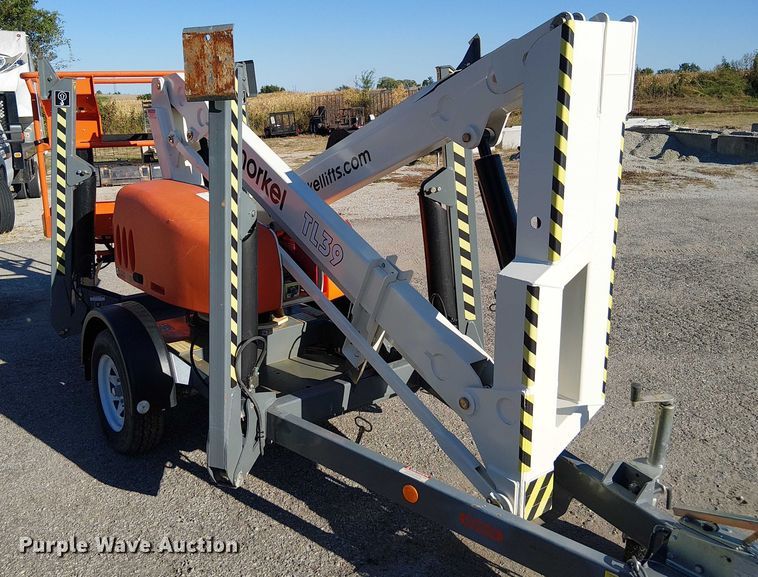 image for item DU3552 Snorkel TL39 boom lift