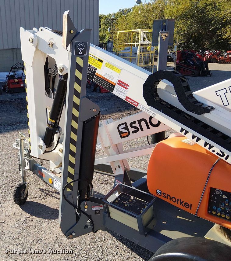image for item DU3552 Snorkel TL39 boom lift