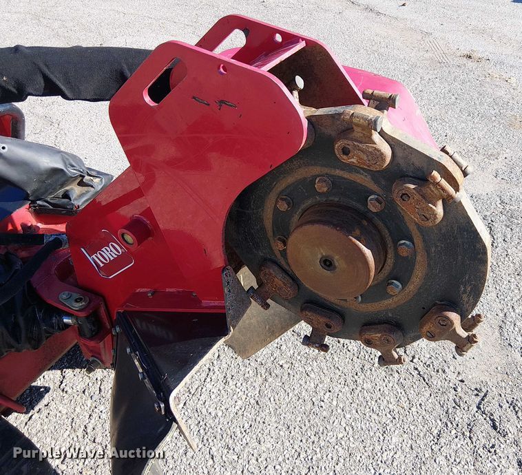 image for item DU3553 Toro STX 38 EFI Intelli-Sweep stump grinder