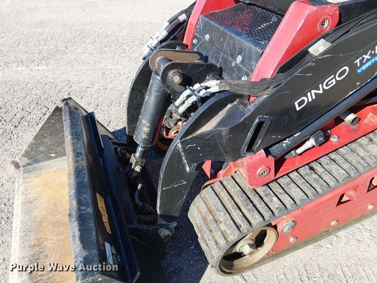 image for item DU3568 Toro Dingo TX 1000 Vertical Lift compact utility loader