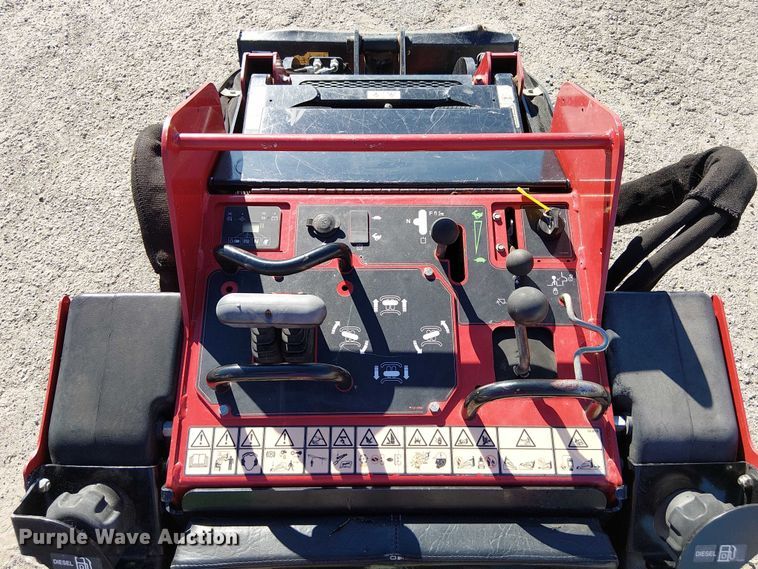 image for item DU3568 Toro Dingo TX 1000 Vertical Lift compact utility loader