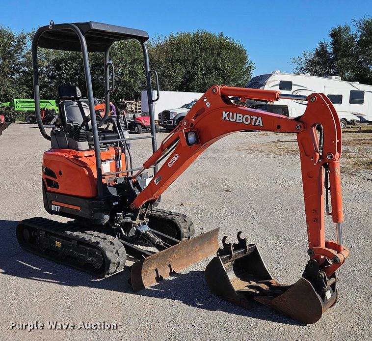 EXCAVADORA 2020 KUBOTA U17