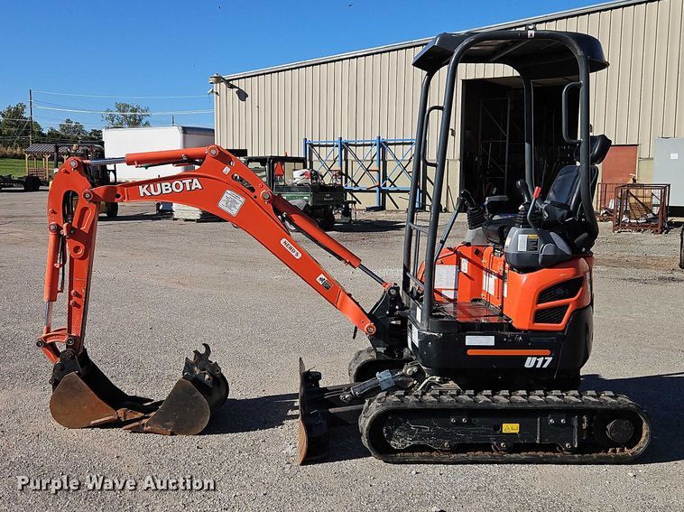 image for item DU3569 2020 Kubota U17 mini excavator