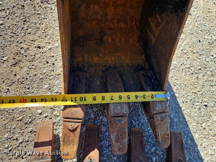 image for item DU3569 2020 Kubota U17 mini excavator