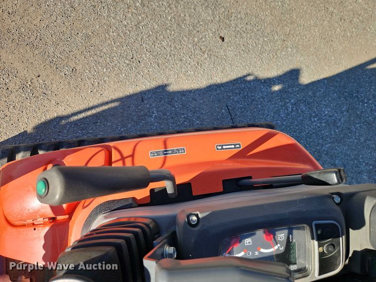 image for item DU3569 2020 Kubota U17 mini excavator