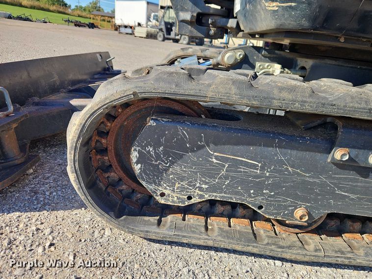 image for item DU3569 2020 Kubota U17 mini excavator