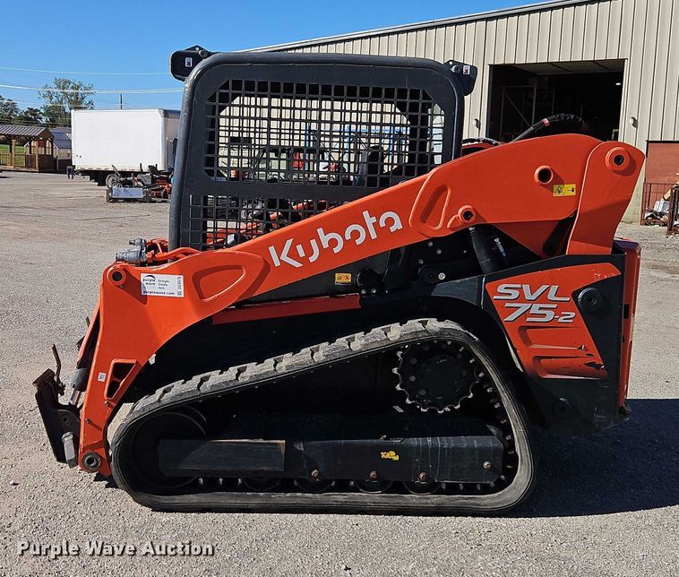 image for item DU3570 2022 Kubota SVL75-2 tracked skid steer loader