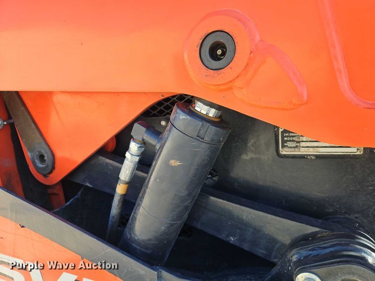 image for item DU3570 2022 Kubota SVL75-2 tracked skid steer loader