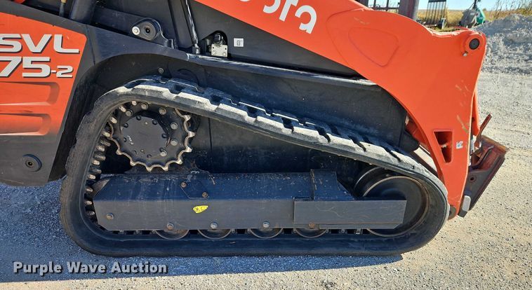 image for item DU3570 2022 Kubota SVL75-2 tracked skid steer loader