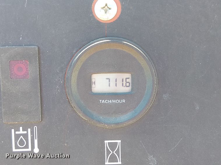 image for item DU3572 Toro Dingo TX-427 compact utility loader