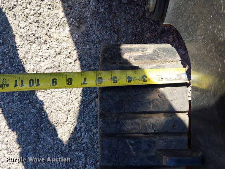 image for item DU3572 Toro Dingo TX-427 compact utility loader