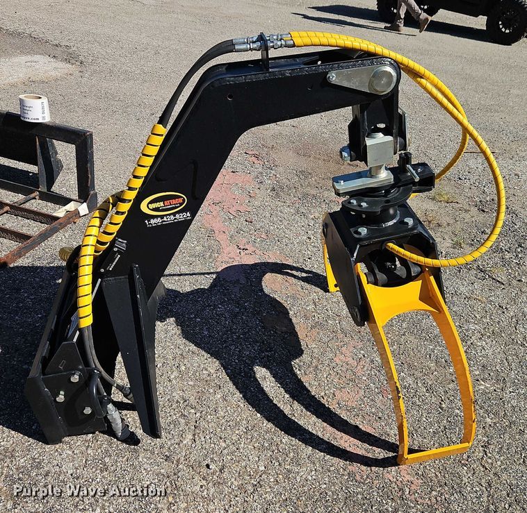 image for item DU3578 Quick Attach skid steer log grapple