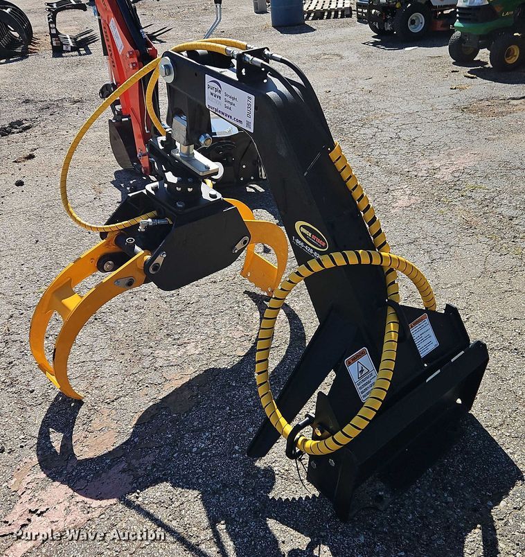 image for item DU3578 Quick Attach skid steer log grapple