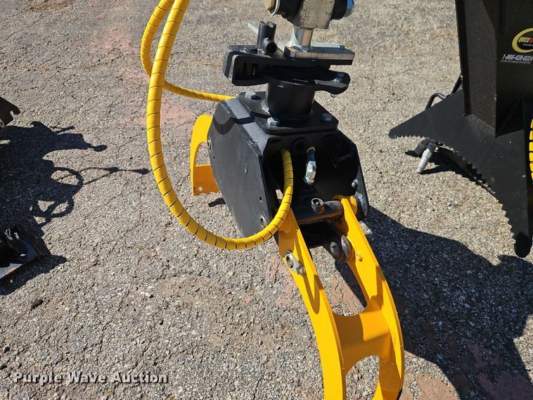 image for item DU3578 Quick Attach skid steer log grapple