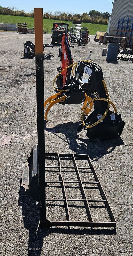 image for item DU3579 Skid steer land leveler