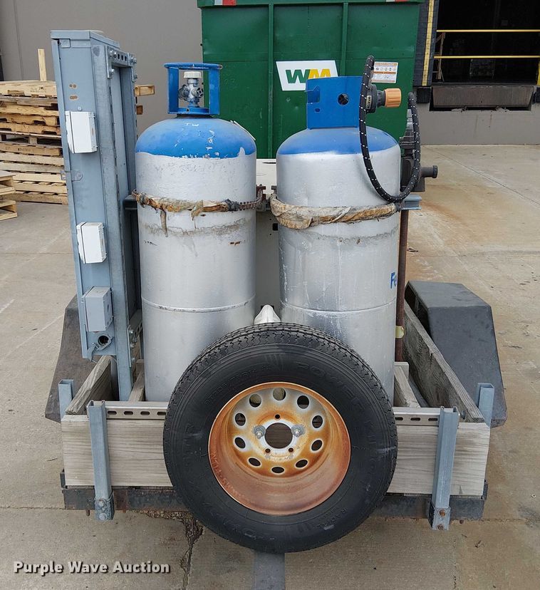 image for item DU3587 2010 Generac QT03016ANSX generator