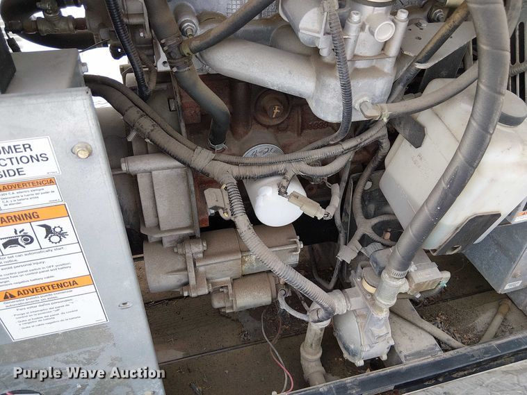 image for item DU3587 2010 Generac QT03016ANSX generator