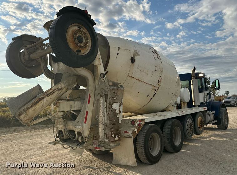 image for item DW4258 2005 Kenworth W900 ready mix truck