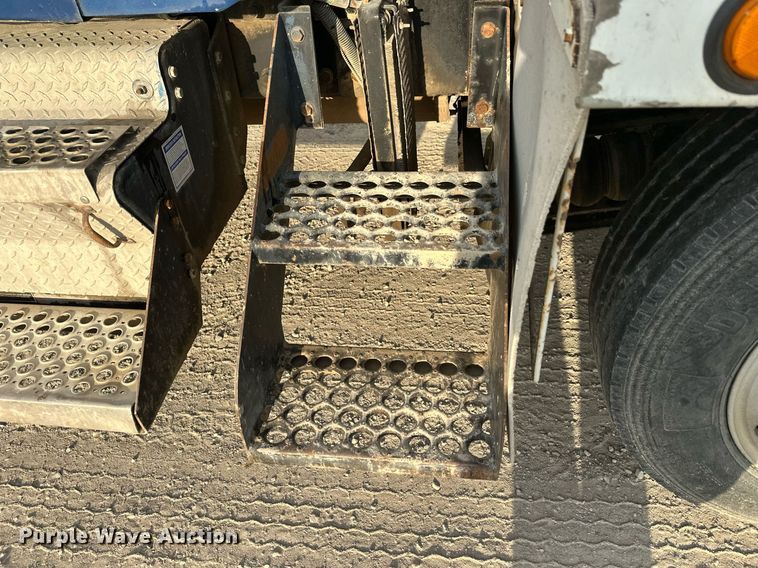 image for item DW4258 2005 Kenworth W900 ready mix truck