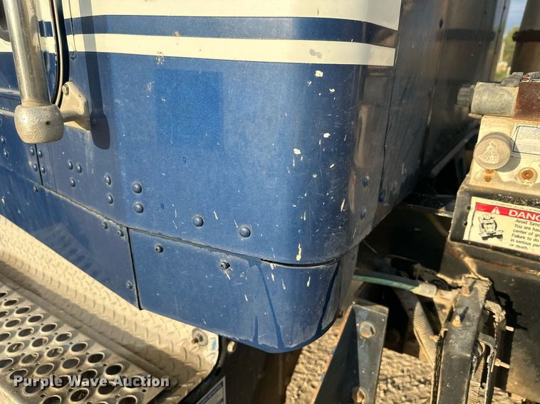 image for item DW4258 2005 Kenworth W900 ready mix truck