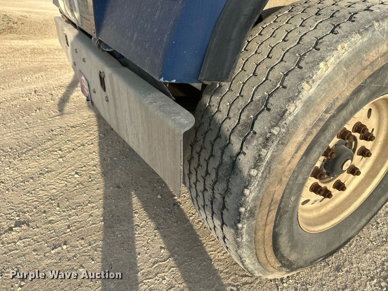 image for item DW4258 2005 Kenworth W900 ready mix truck