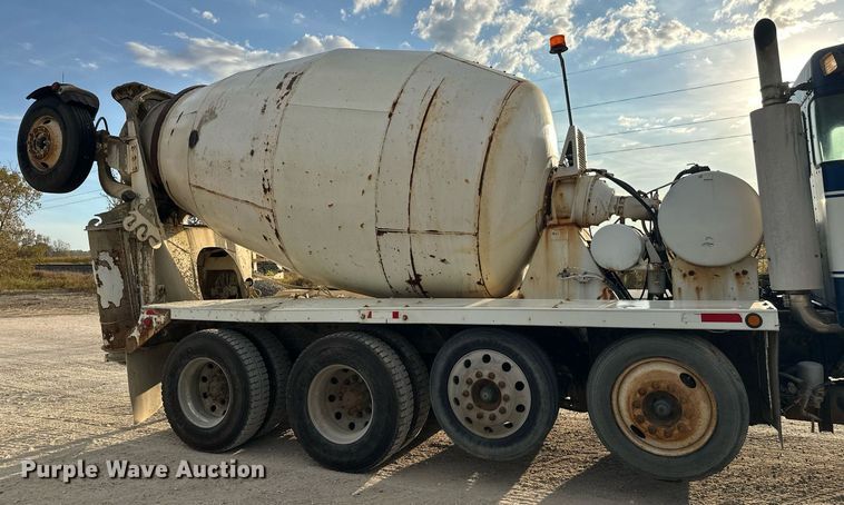 image for item DW4258 2005 Kenworth W900 ready mix truck