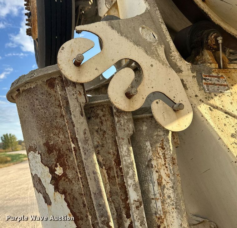 image for item DW4258 2005 Kenworth W900 ready mix truck