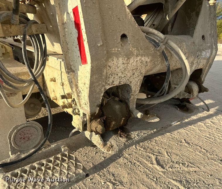 image for item DW4258 2005 Kenworth W900 ready mix truck