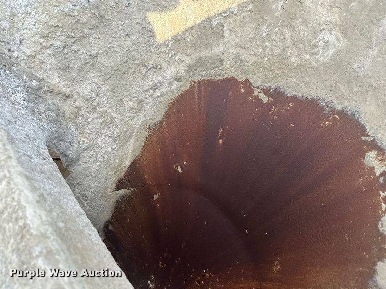 image for item DW4258 2005 Kenworth W900 ready mix truck