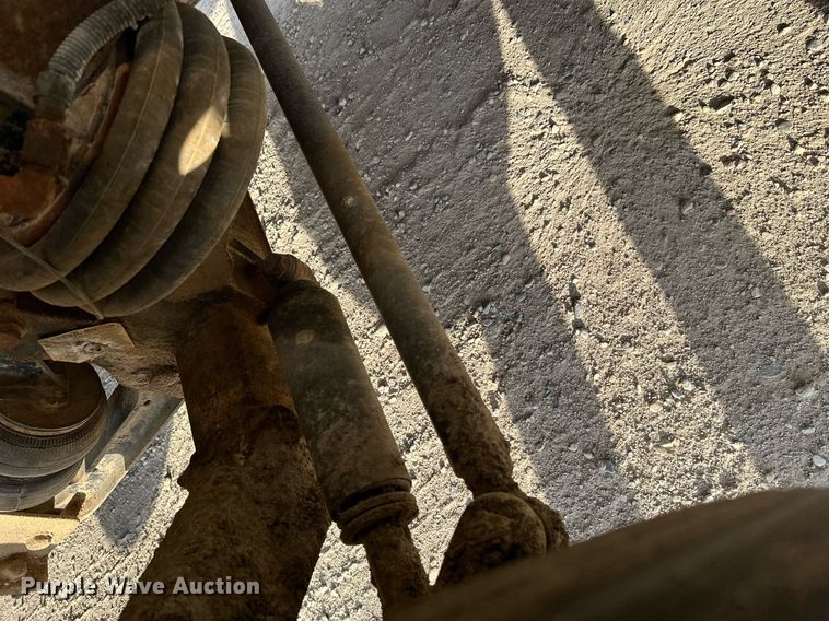 image for item DW4258 2005 Kenworth W900 ready mix truck