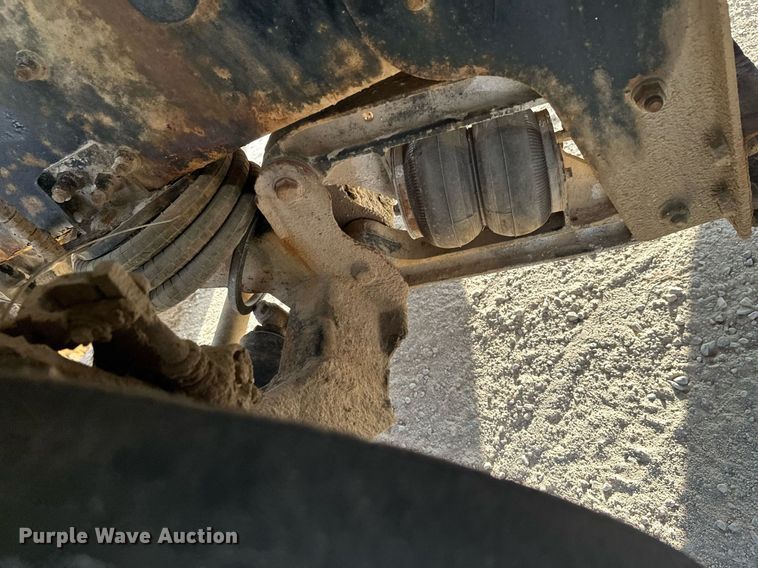 image for item DW4258 2005 Kenworth W900 ready mix truck