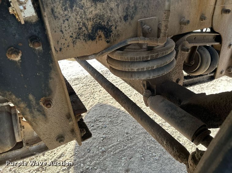 image for item DW4258 2005 Kenworth W900 ready mix truck