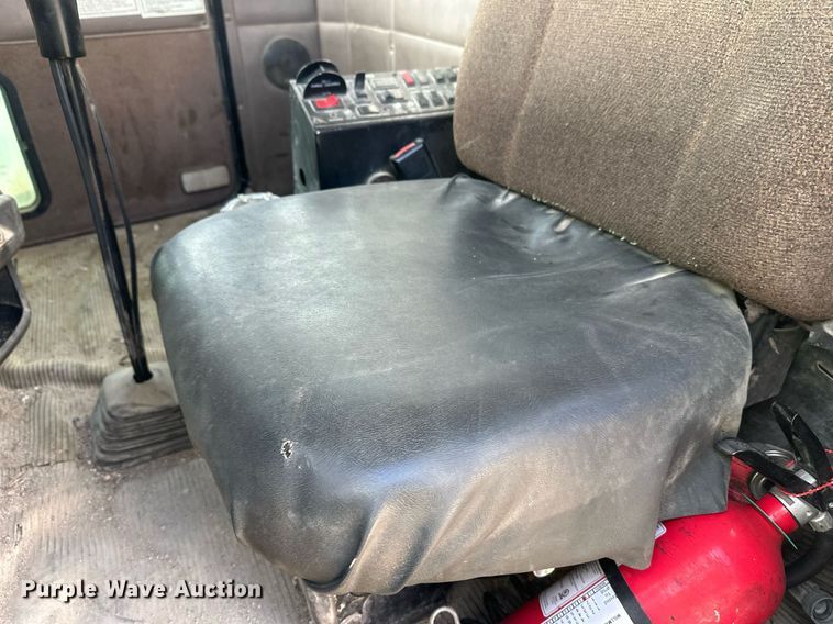 image for item DW4258 2005 Kenworth W900 ready mix truck