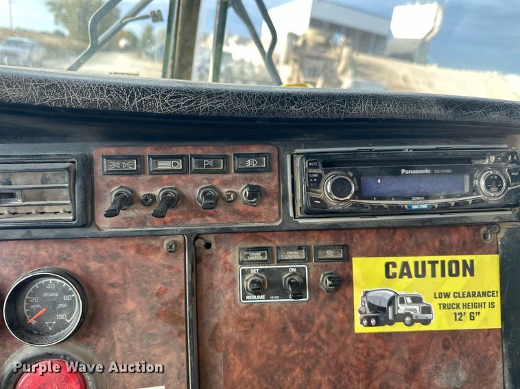 image for item DW4258 2005 Kenworth W900 ready mix truck