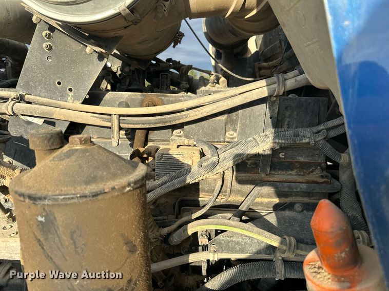 image for item DW4258 2005 Kenworth W900 ready mix truck