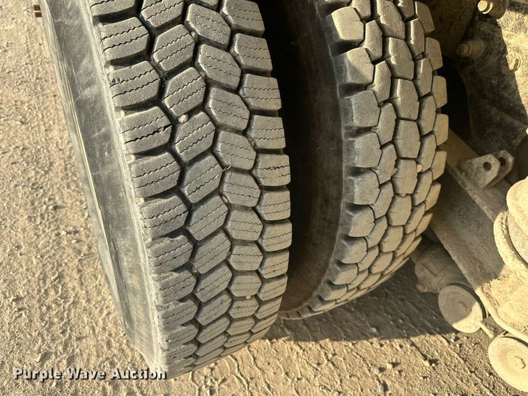 image for item DW4258 2005 Kenworth W900 ready mix truck