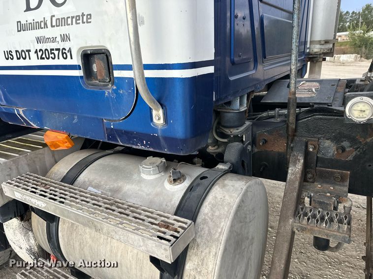 image for item DW4259 2005 Mack CV513 ready mix truck